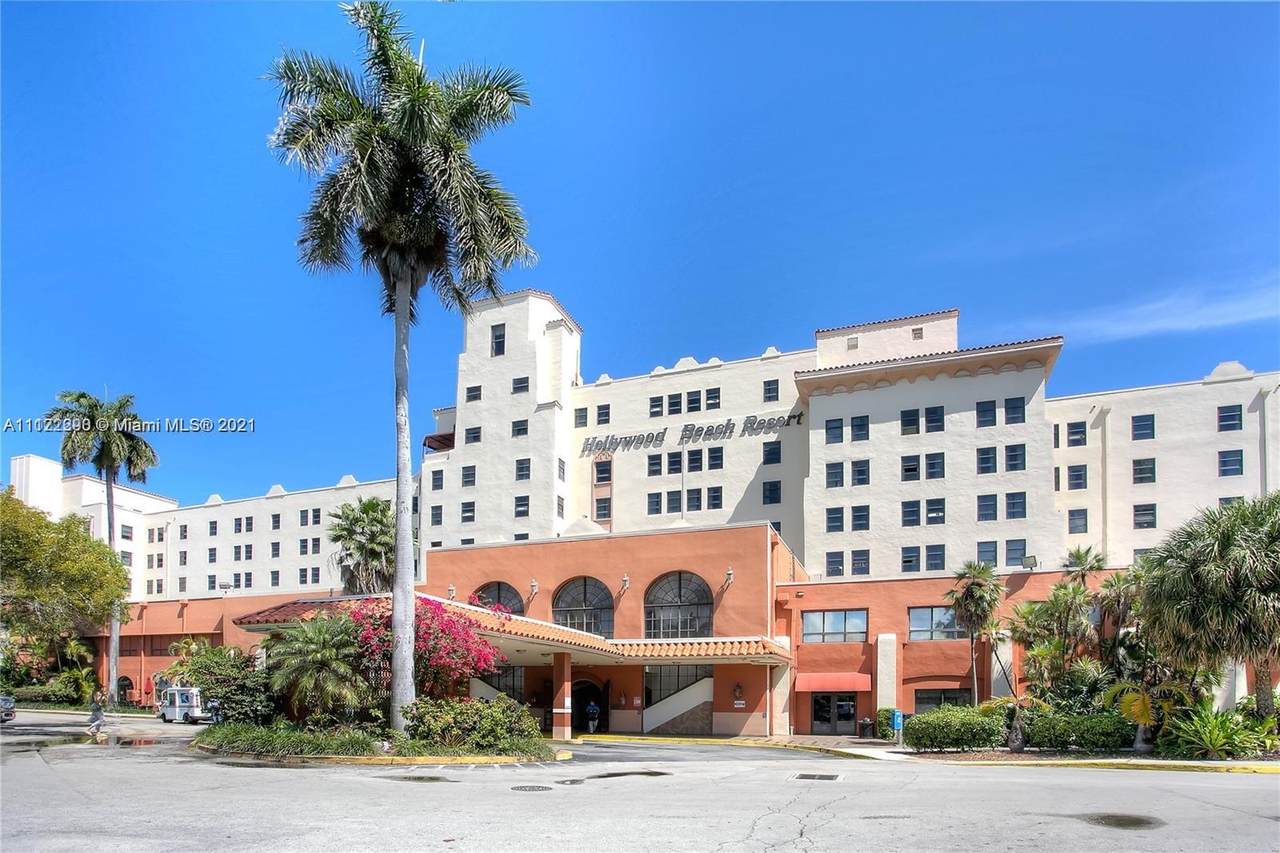 101 Ocean Dr - Photo 1