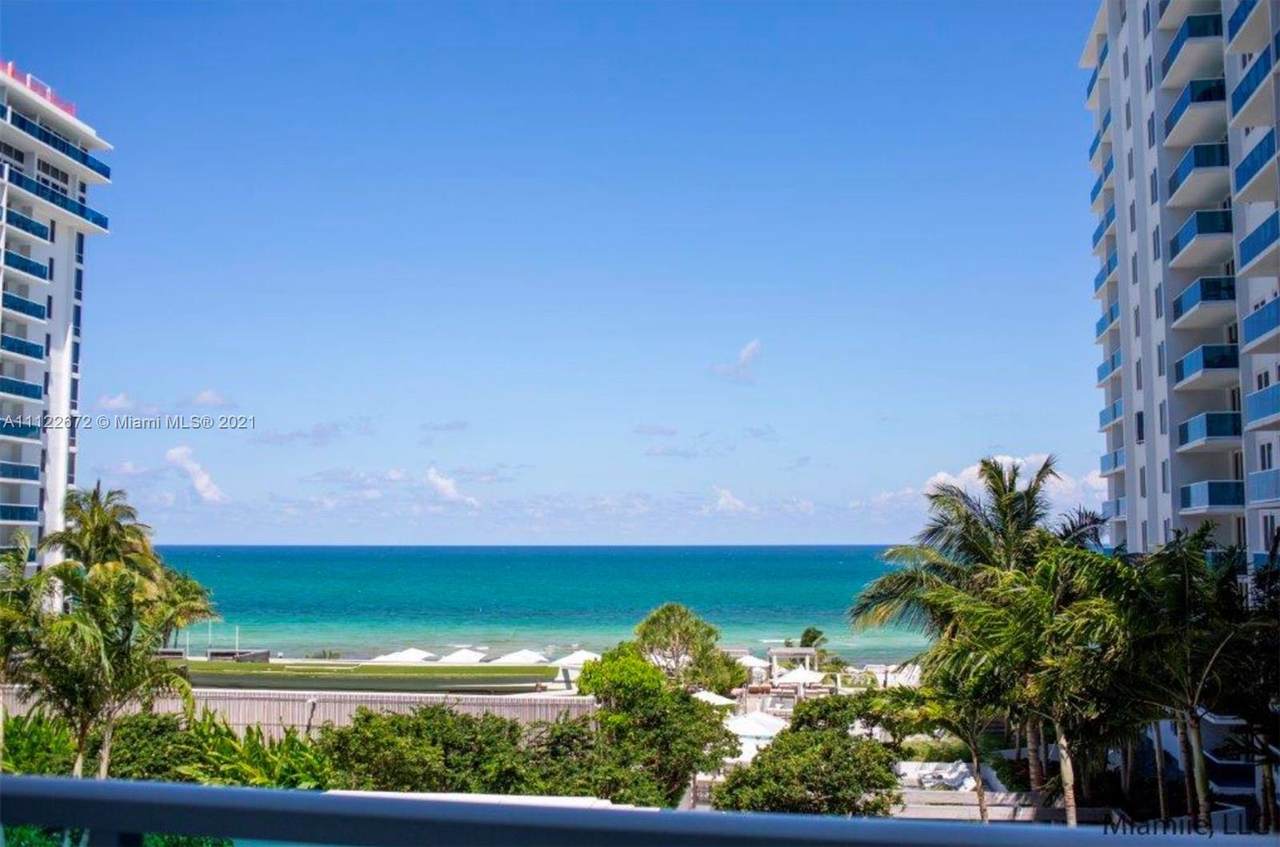 2301 Collins Ave - Photo 1