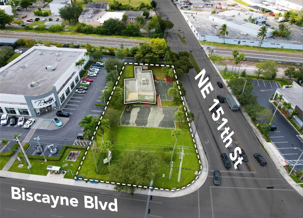 15090 Biscayne Blvd - Photo 1