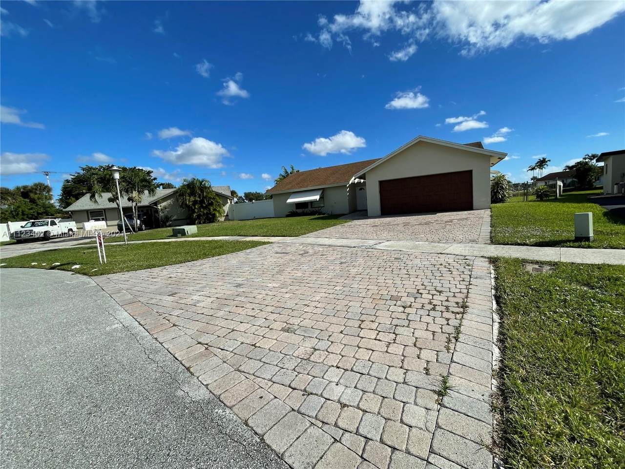 19336 Carolina Cir - Photo 1