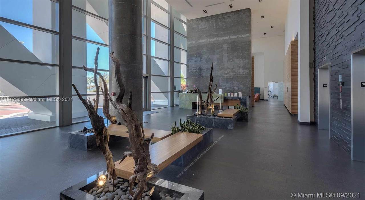 888 Biscayne Blvd - Photo 1