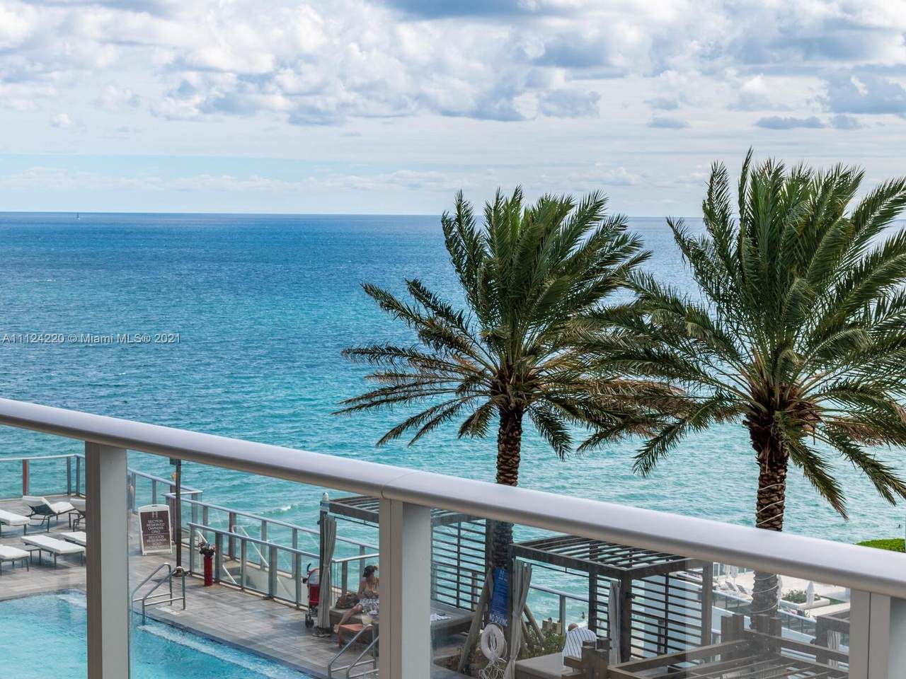 4111 Ocean Dr - Photo 1