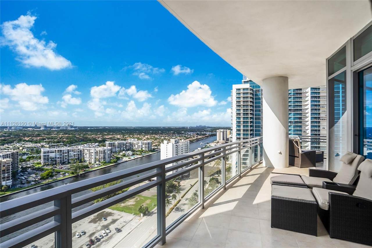 3535 Ocean Dr - Photo 1