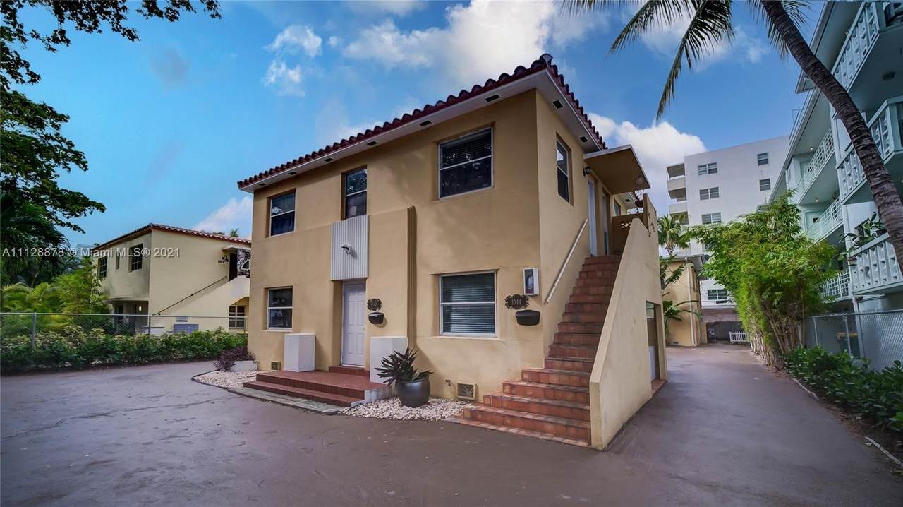 1044 Lenox Ave - Photo 1