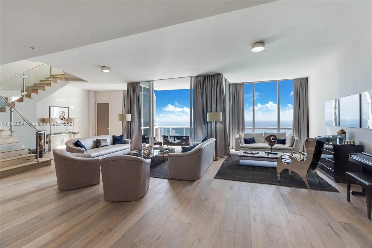 18201 Collins Ave - Photo 1