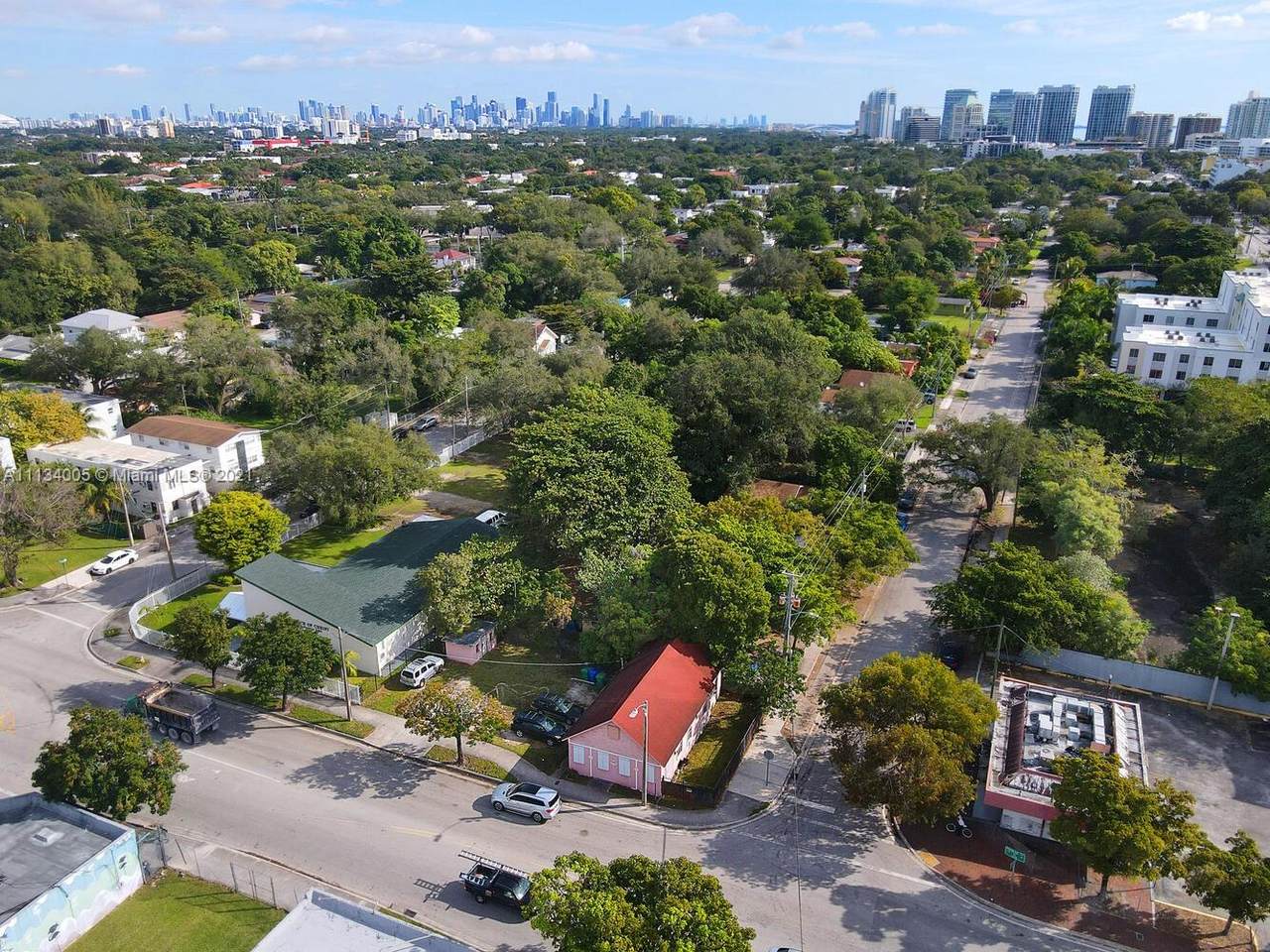 3357 Douglas Rd - Photo 1