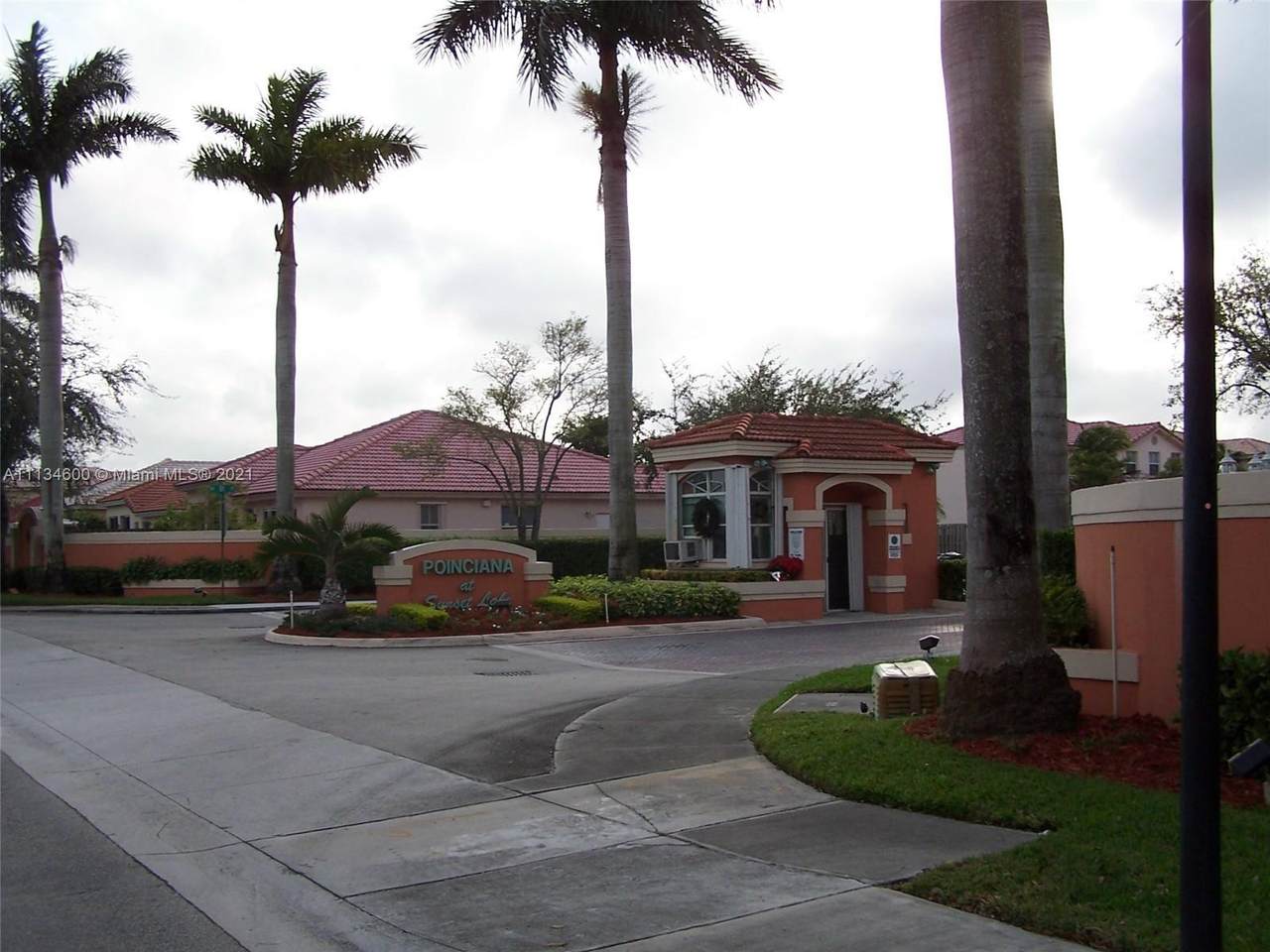 8134 163rd Pl - Photo 1