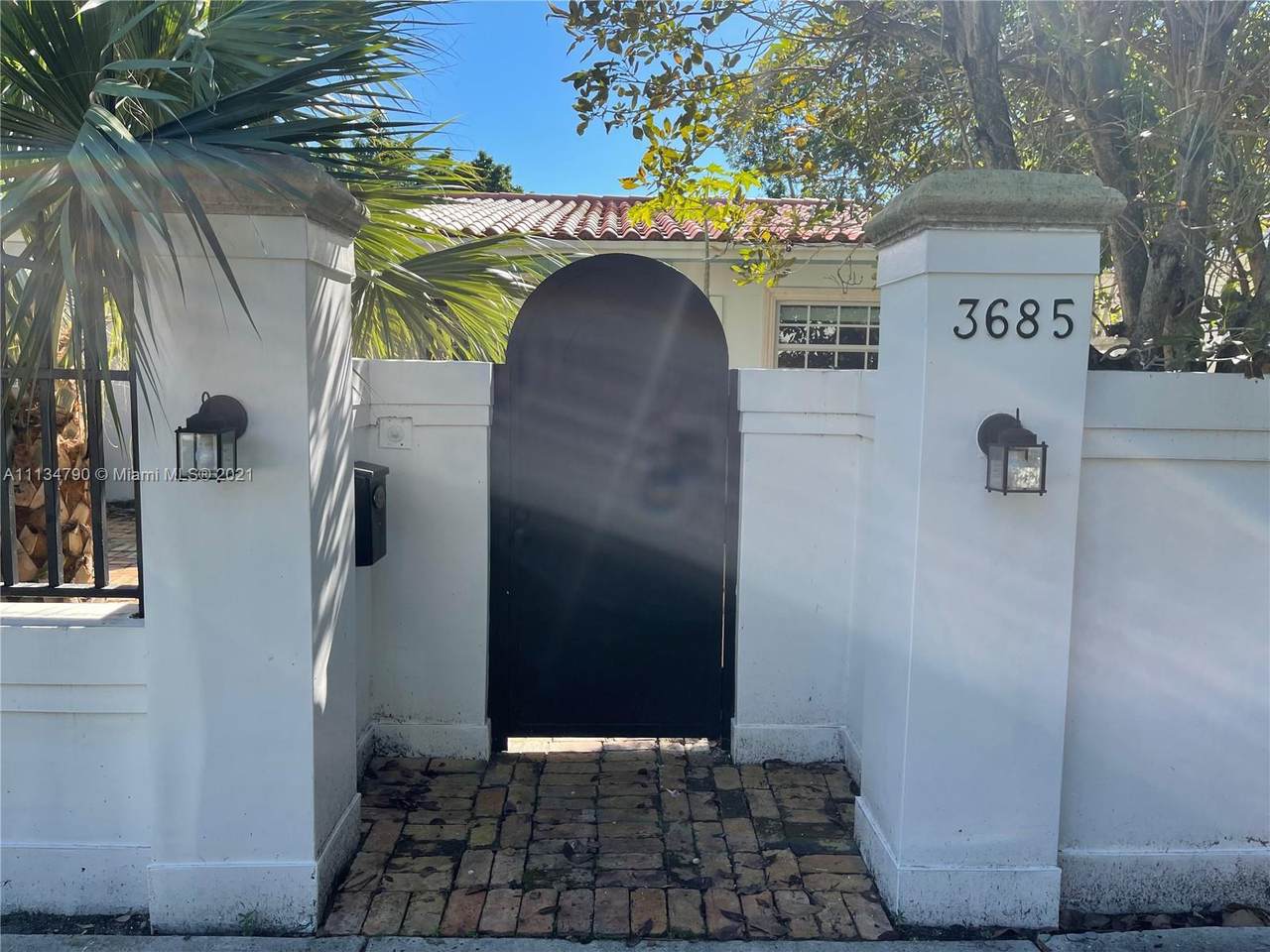 3685 1st Ave - Photo 1