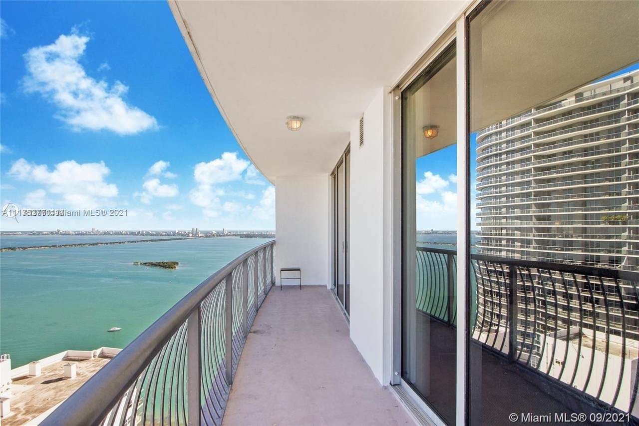 1750 Bayshore Dr - Photo 1