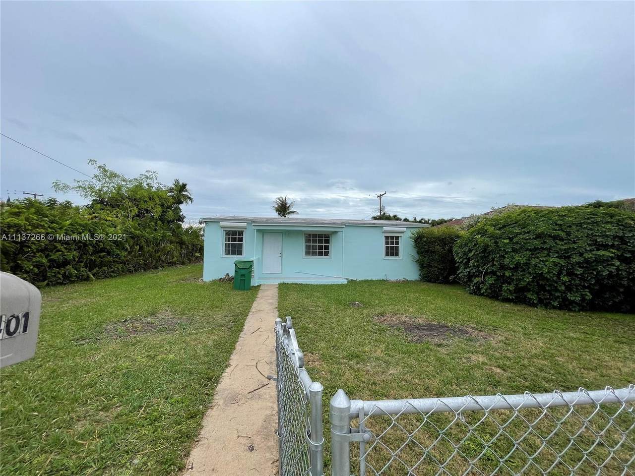 5401 97th Ct - Photo 1