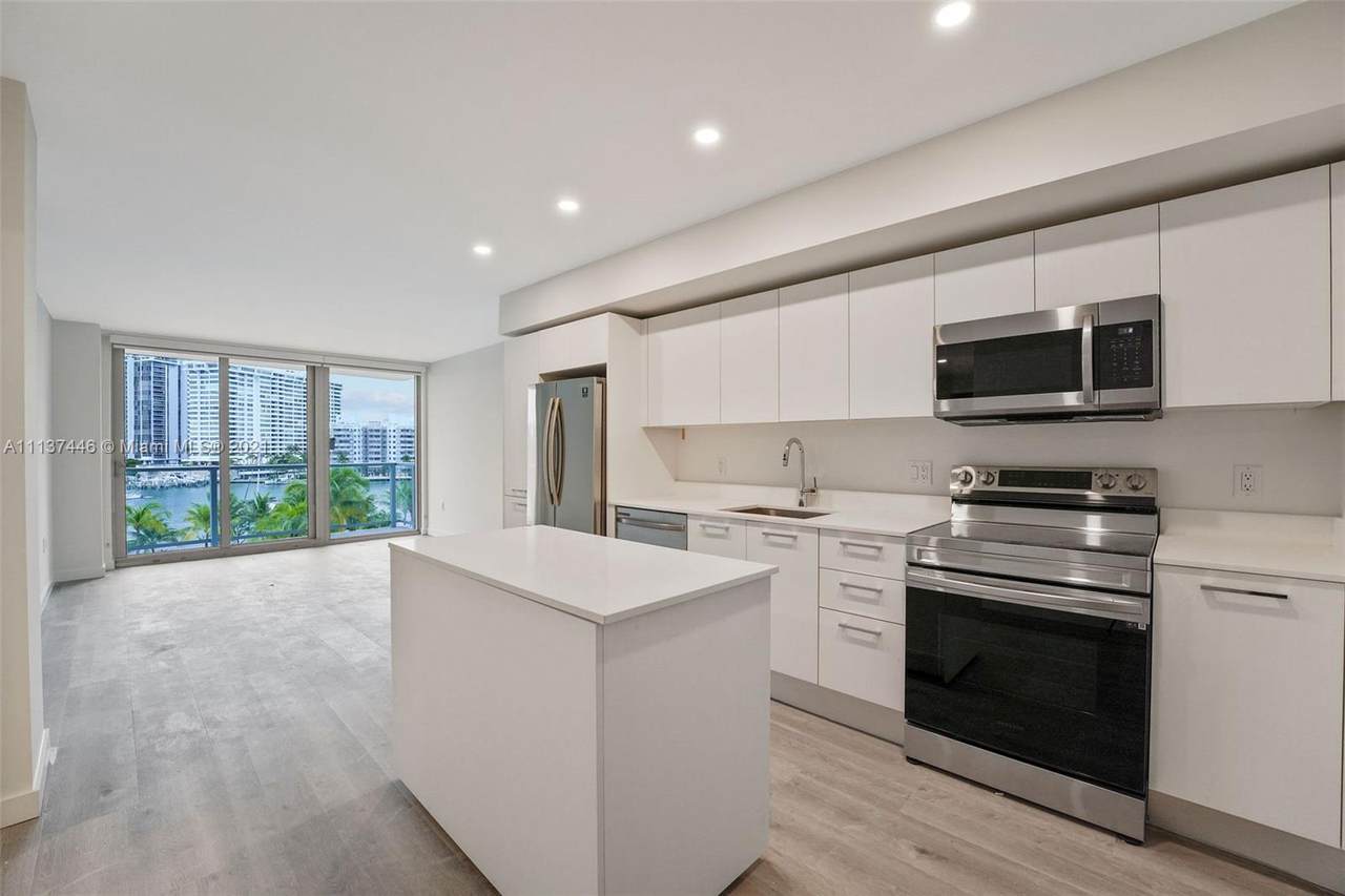 1500 Bay Rd - Photo 1