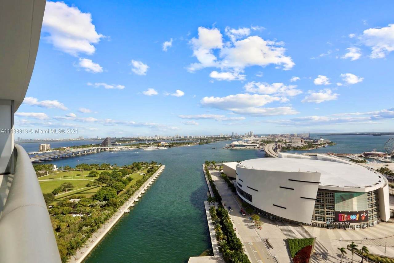 888 Biscayne Blvd - Photo 1