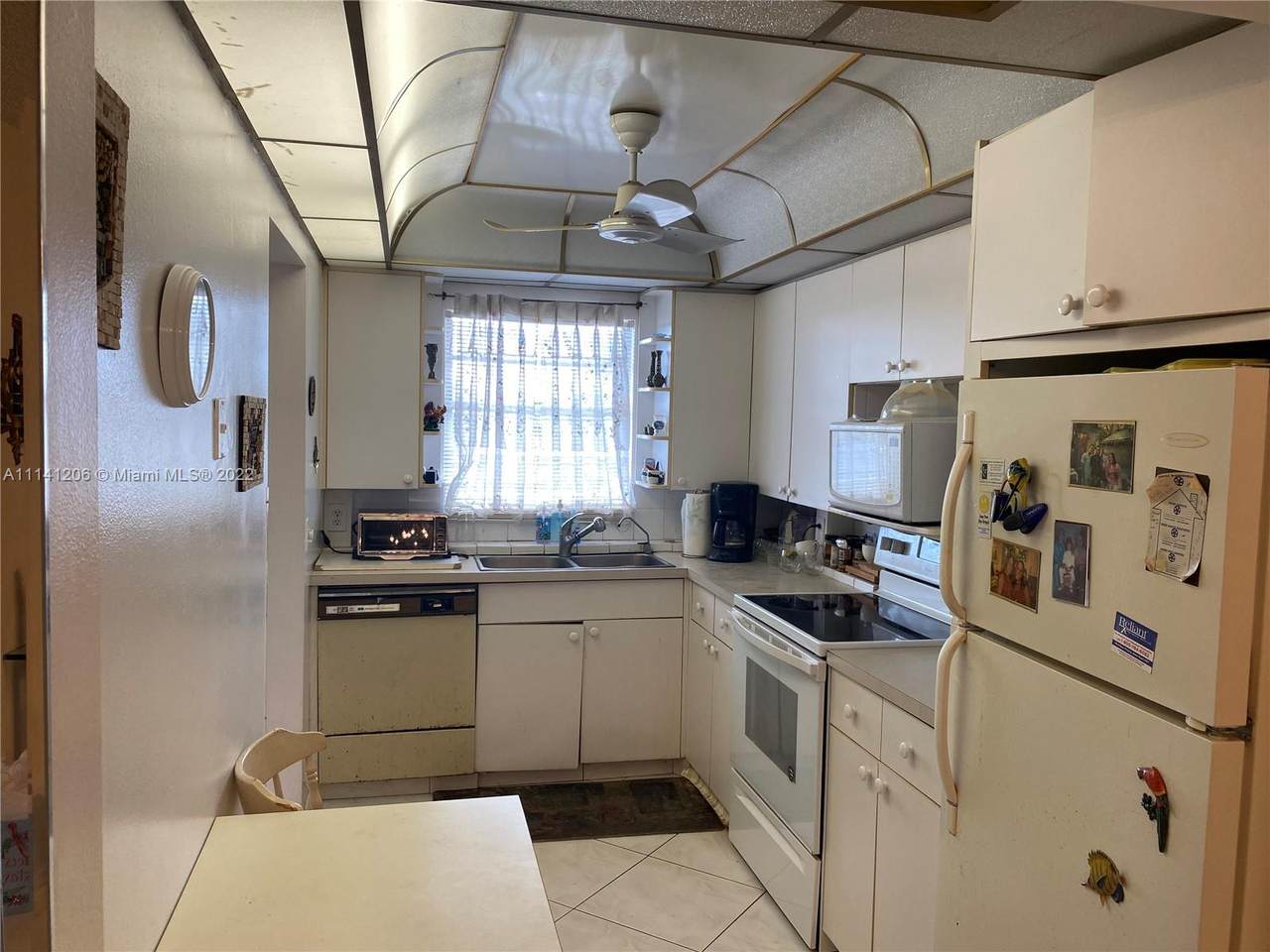 4051 Rexford C - Photo 1