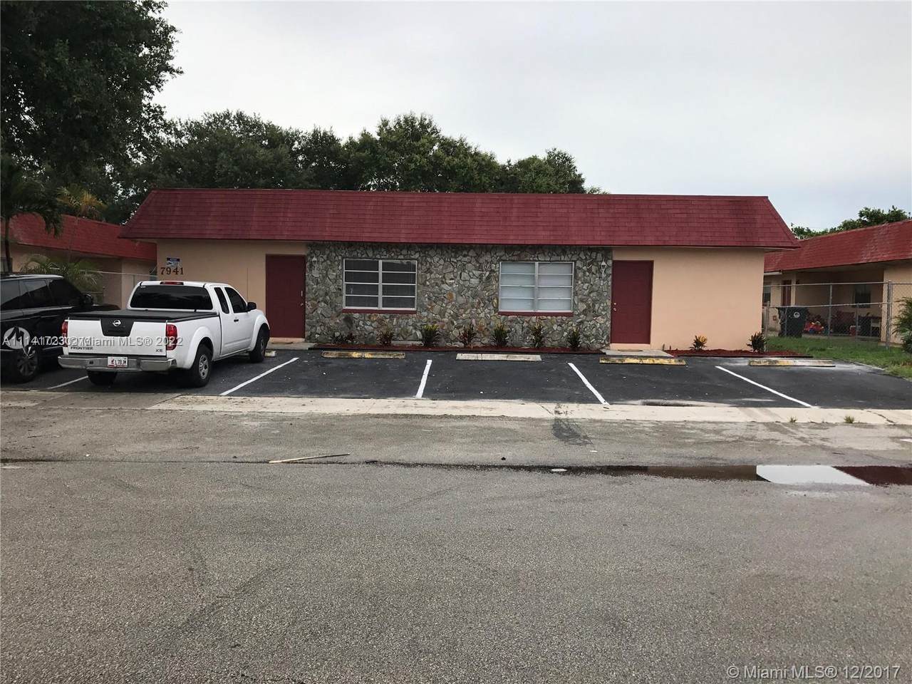 7941 10th St - Photo 1
