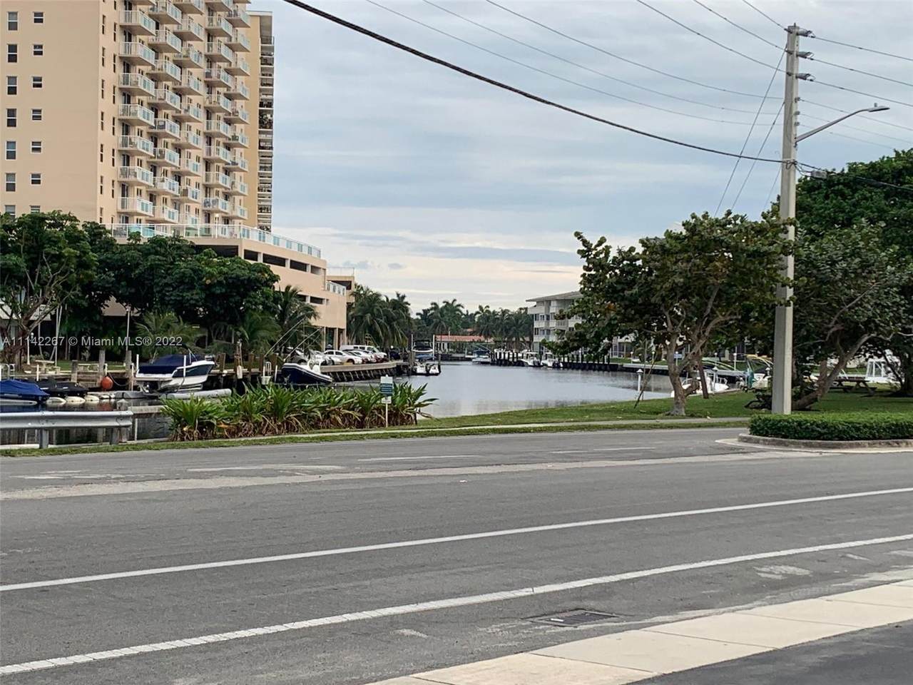250 Layne Blvd - Photo 1