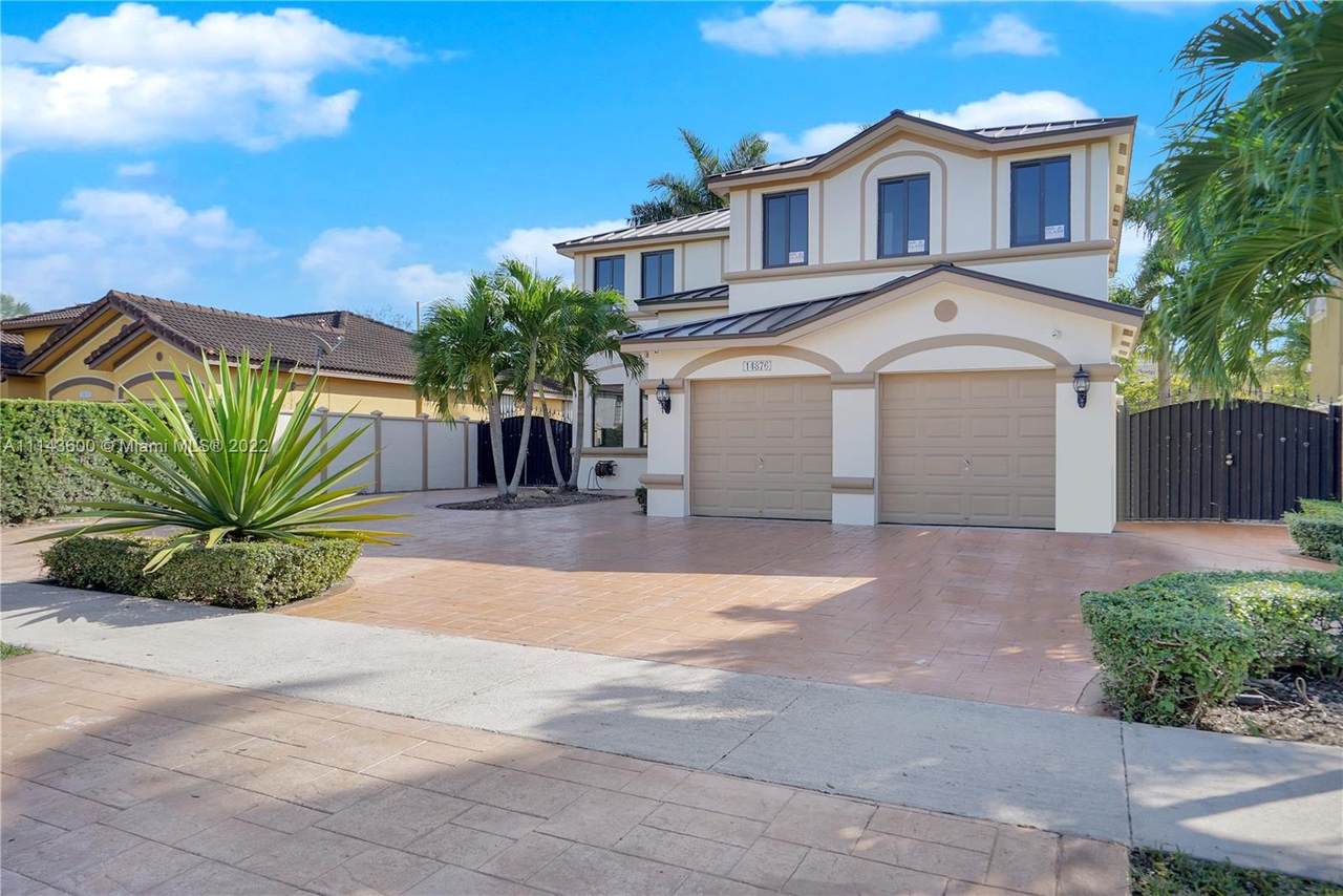 14876 25th Ln - Photo 1