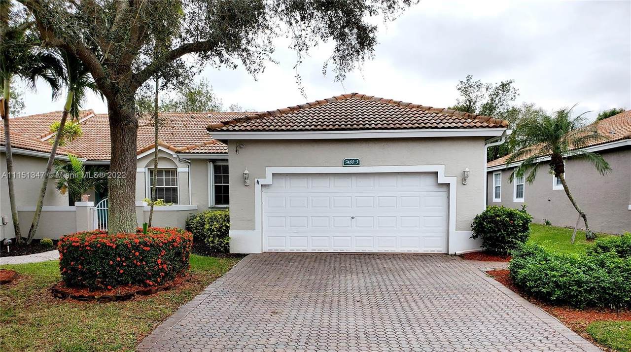 7480 Aragon Blvd - Photo 1