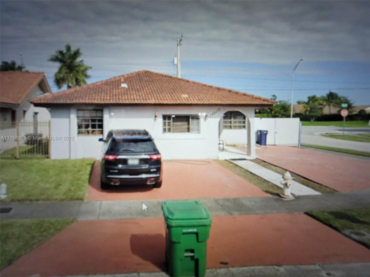 14825 56th Ter - Photo 1