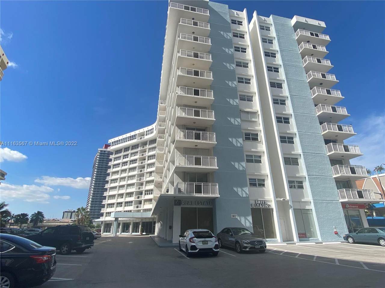 1801 Ocean Dr - Photo 1