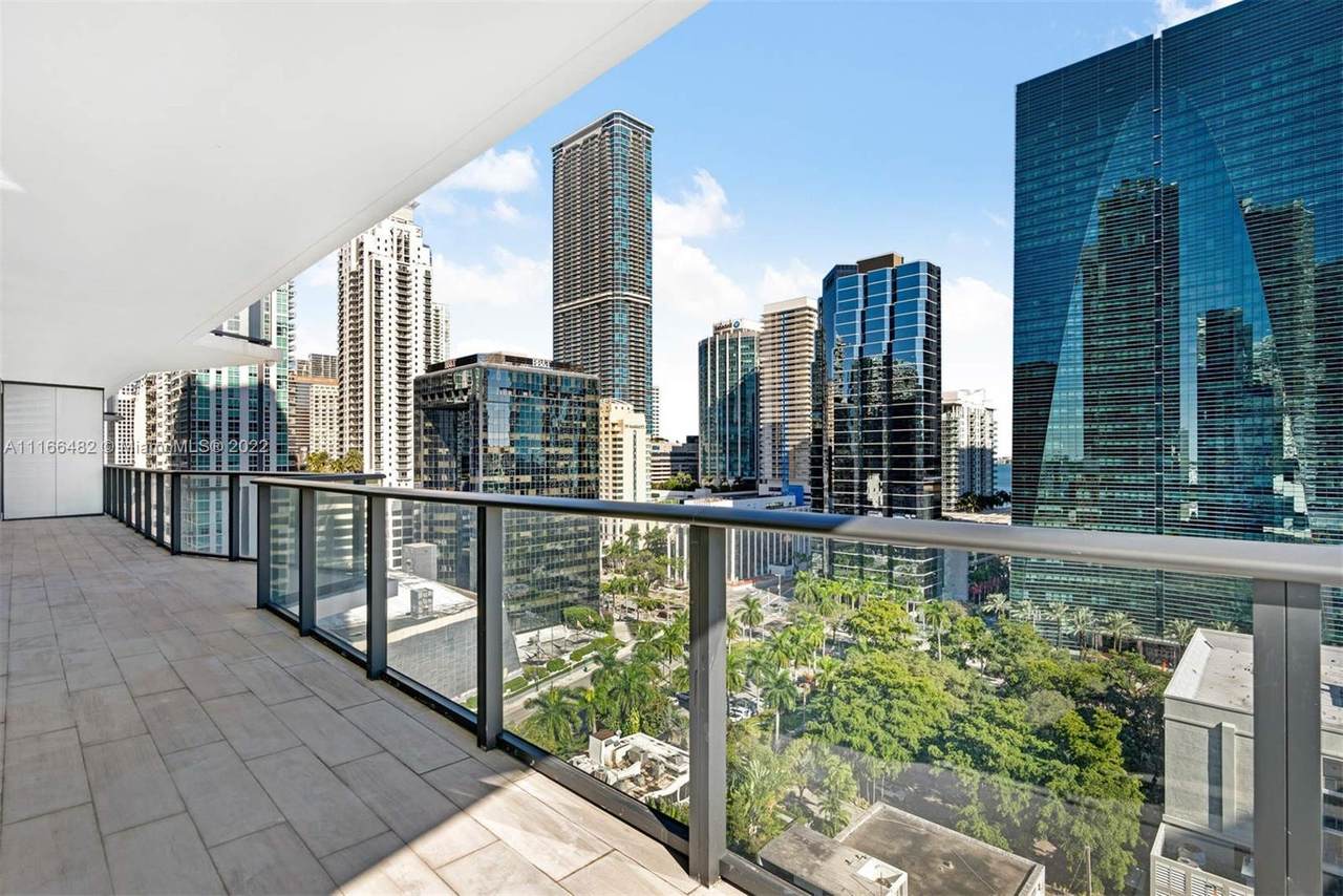 1300 Miami Ave - Photo 1