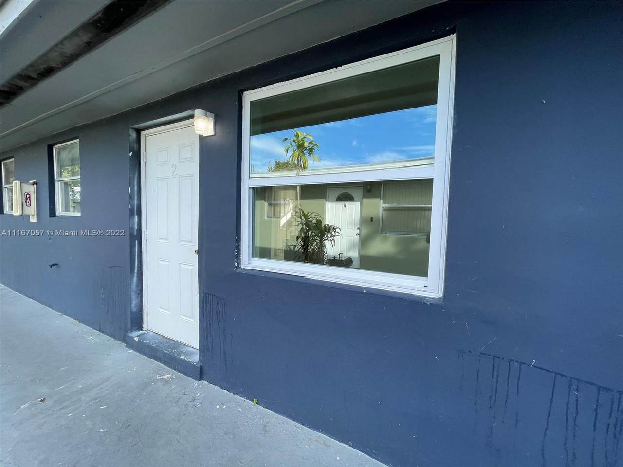 840 10th St - Photo 1