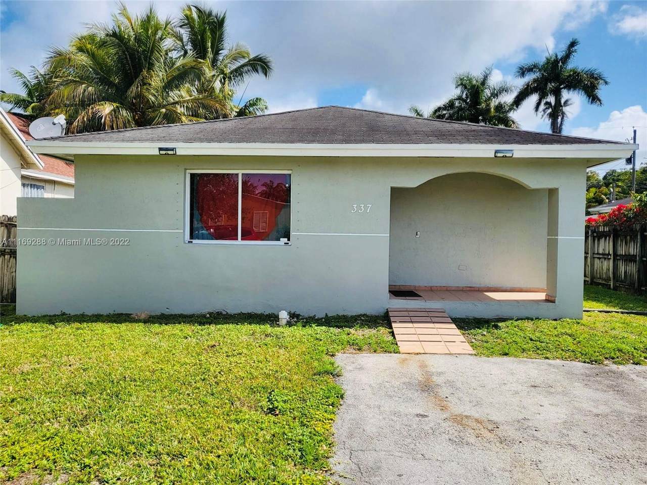 337 5th Ave - Photo 1