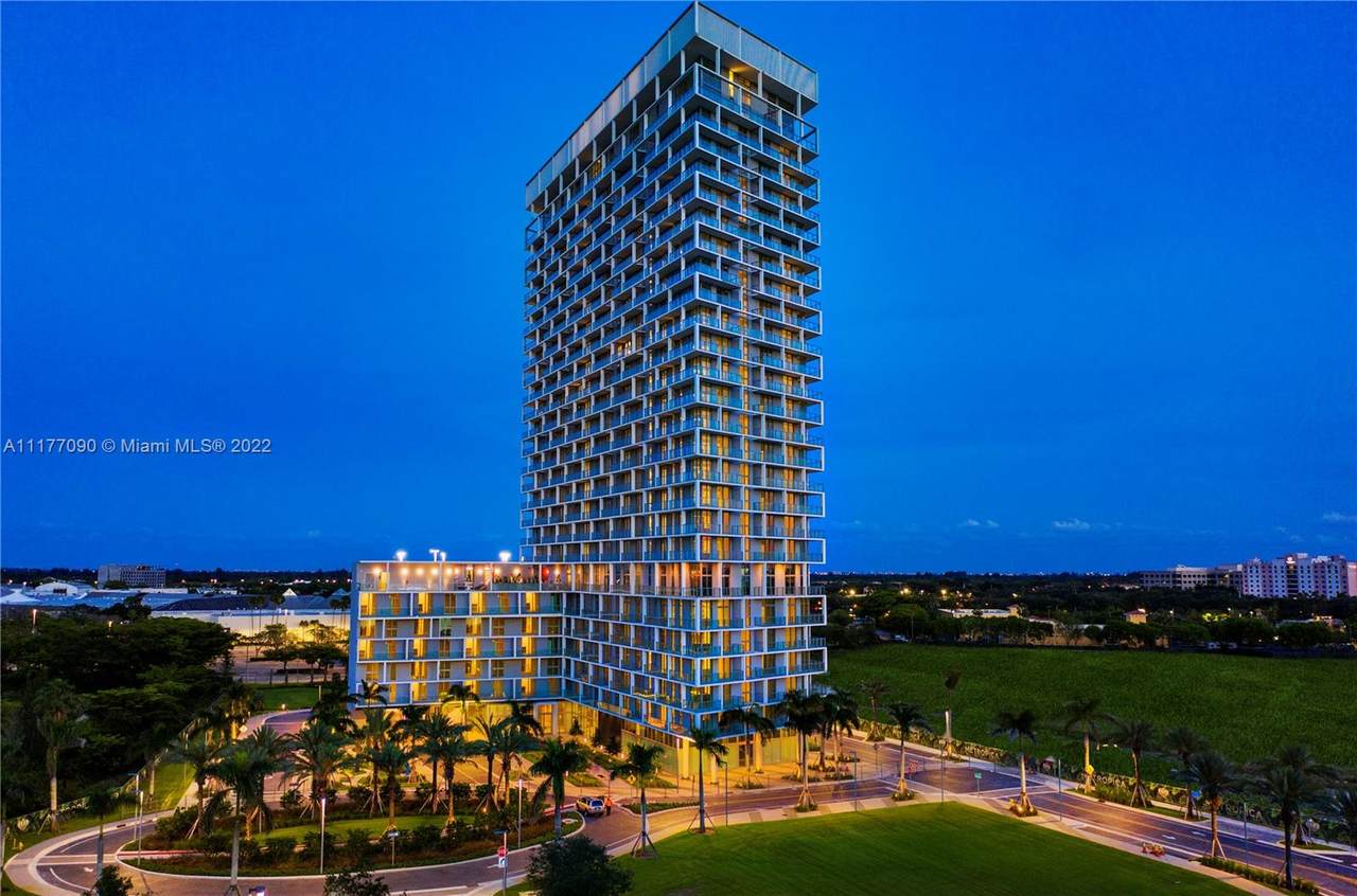 2000 Metropica Way - Photo 1