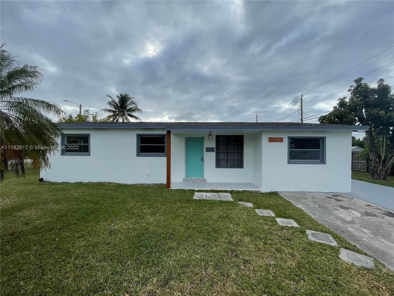 22320 108th Ave - Photo 1