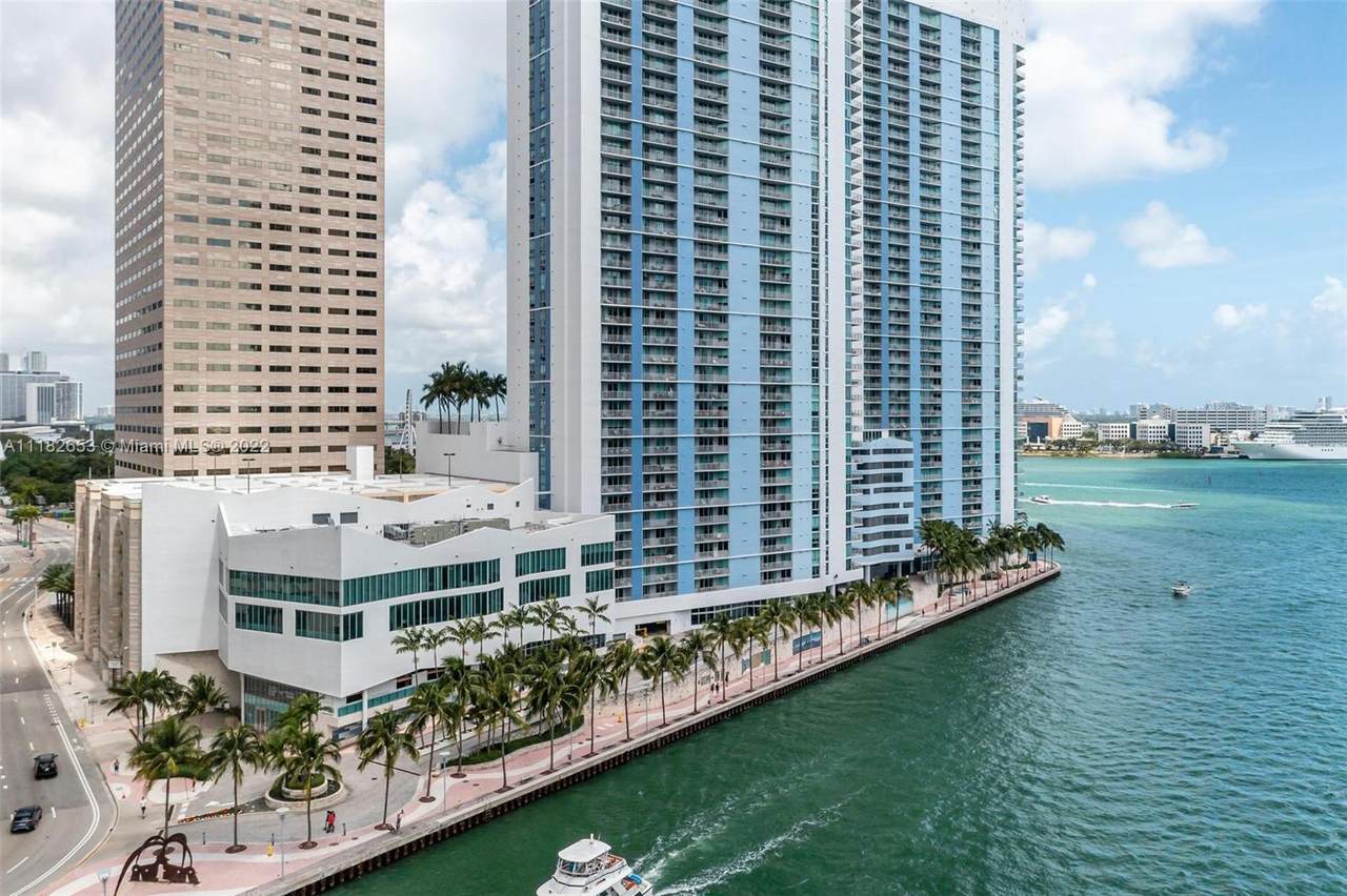 335 Biscayne Blvd - Photo 1
