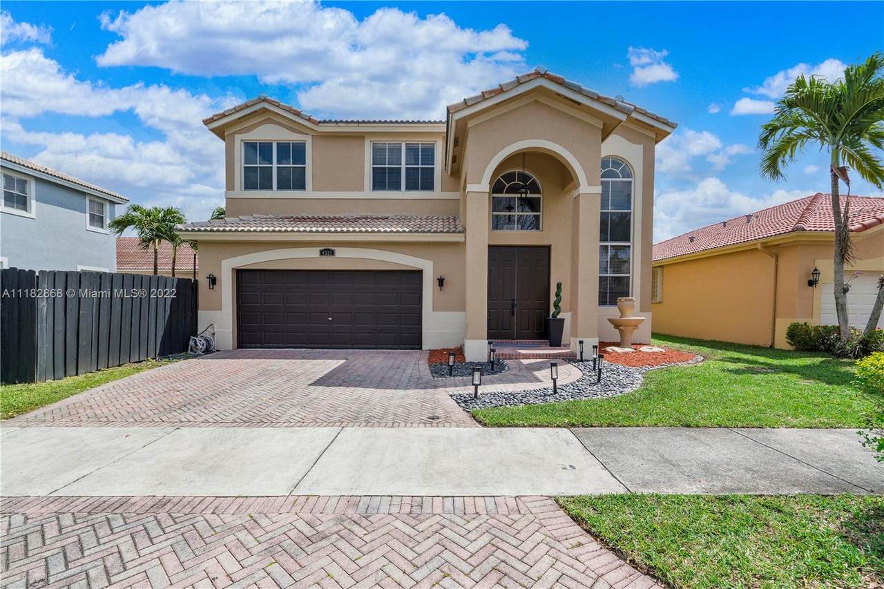 4321 163rd Path - Photo 1