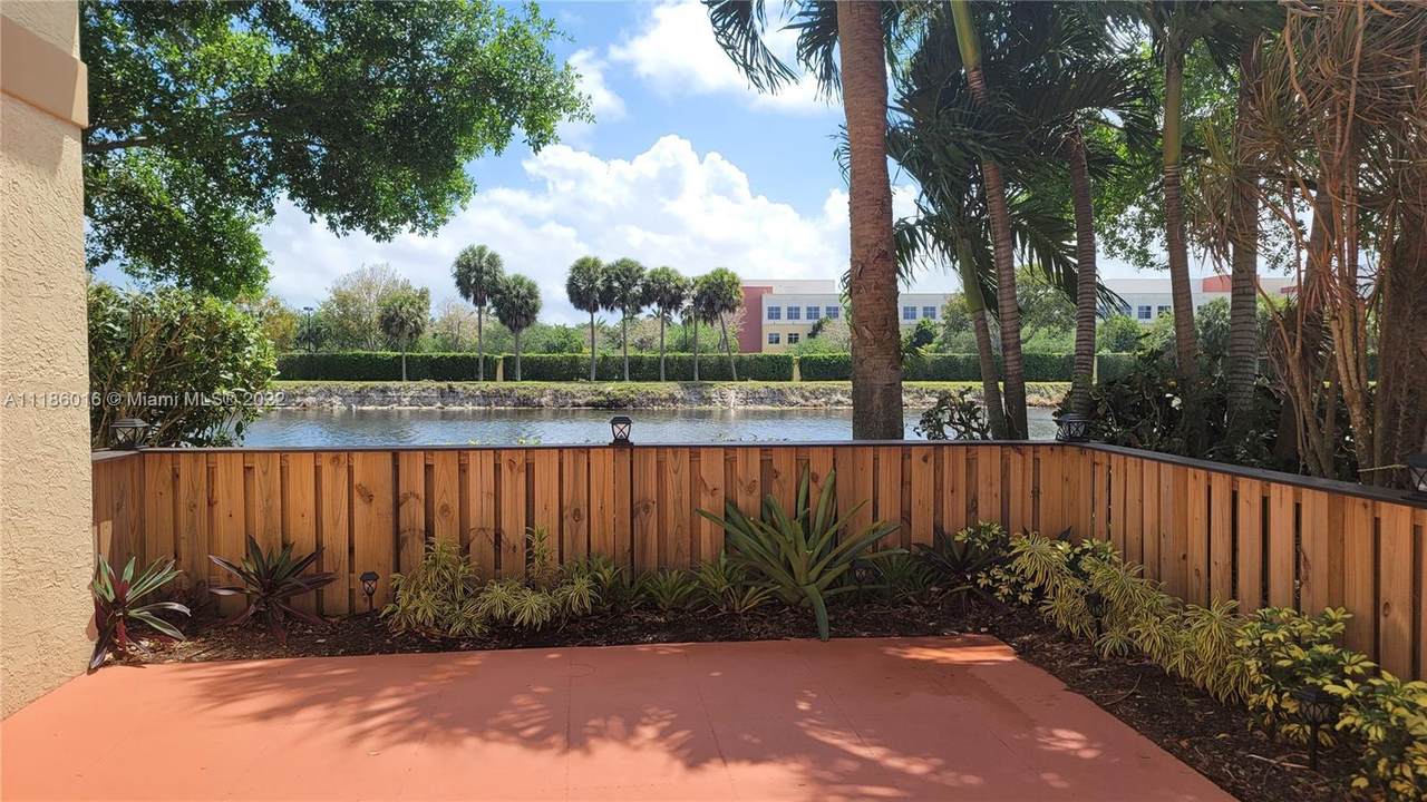 2930 22nd Cir - Photo 1