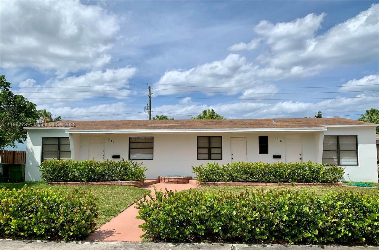 1115 10th St - Photo 1