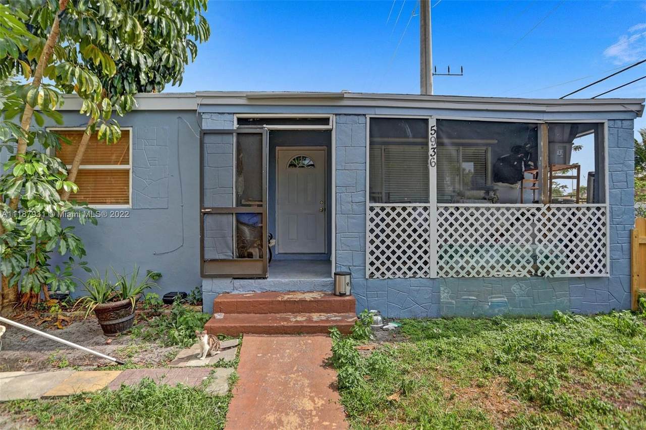 5936 Fillmore St - Photo 1