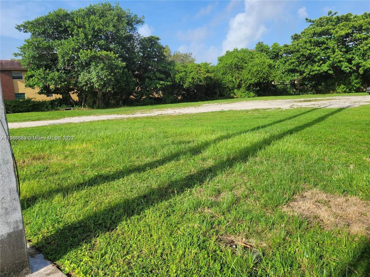 12290 6th Ave - Photo 1