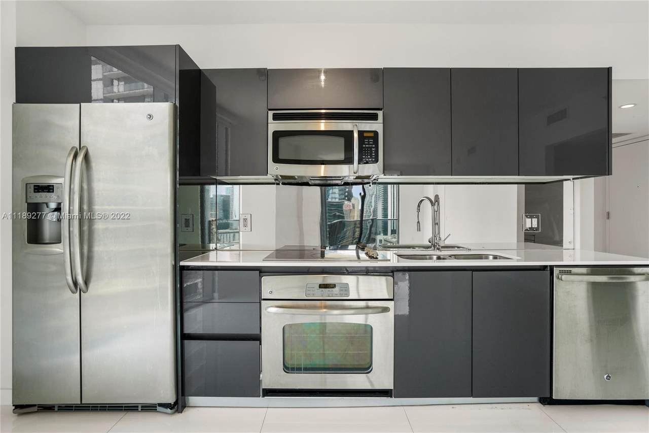 31 6 St - Photo 1