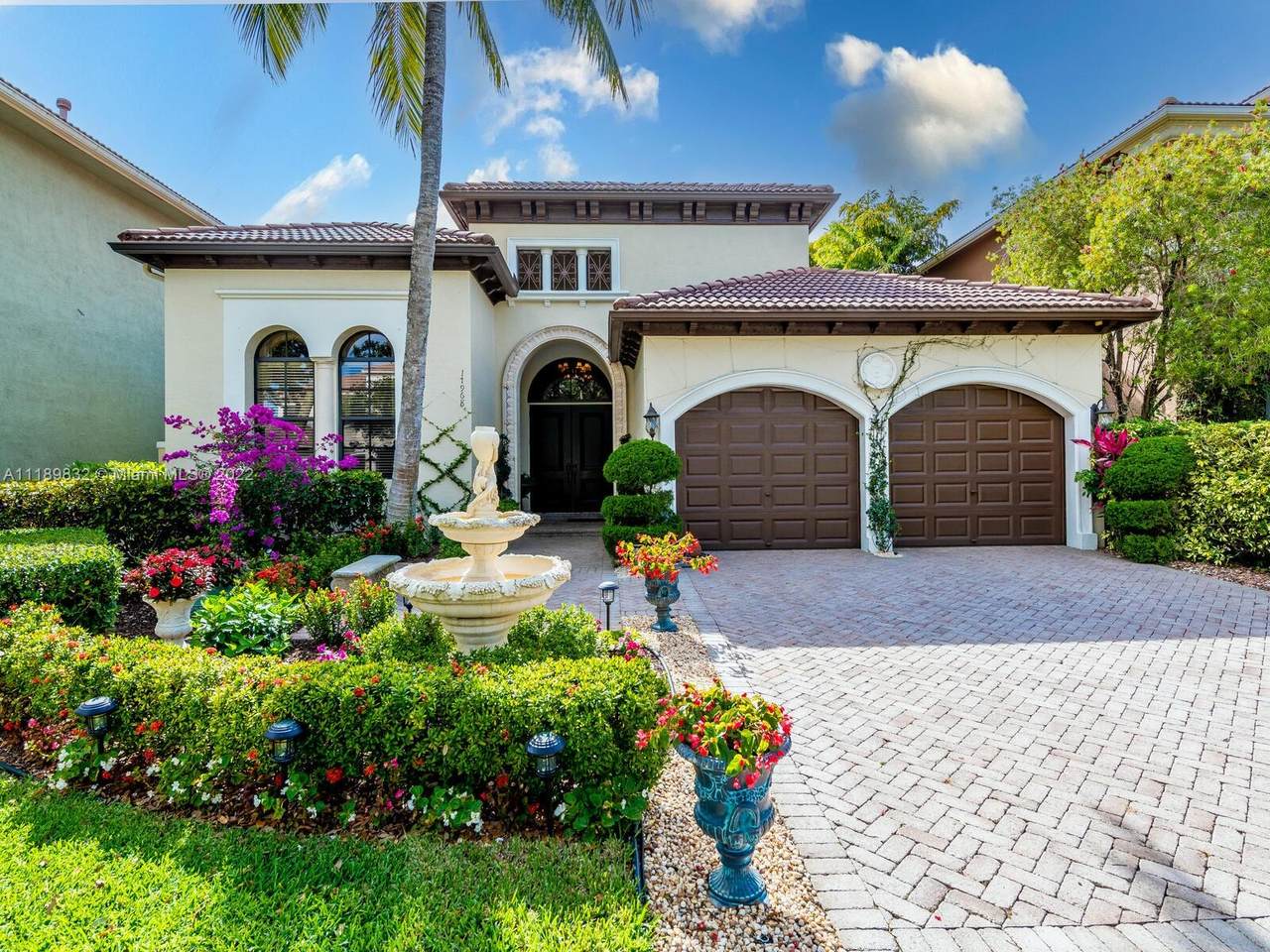 17968 Villa Club Way - Photo 1