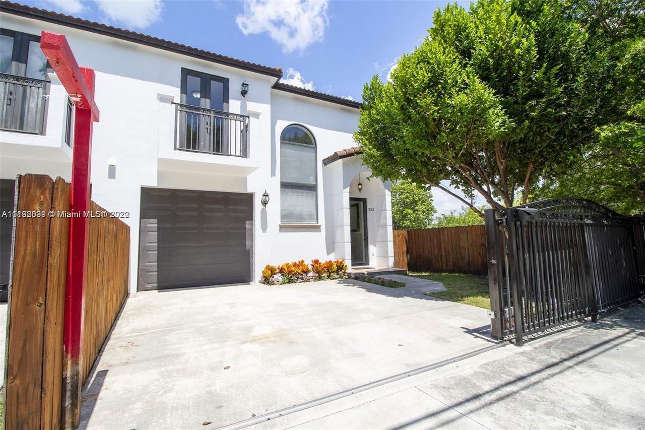 3012 Elizabeth St - Photo 1