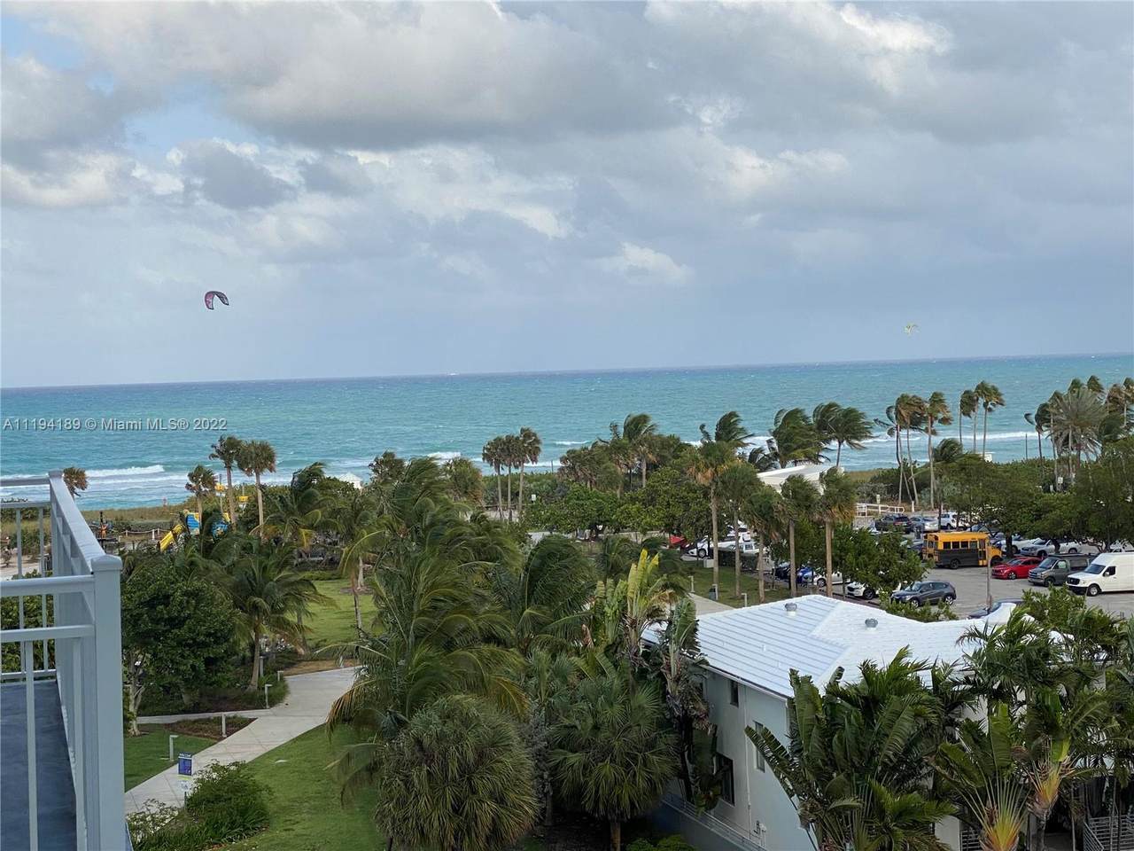 7600 Collins Ave - Photo 1