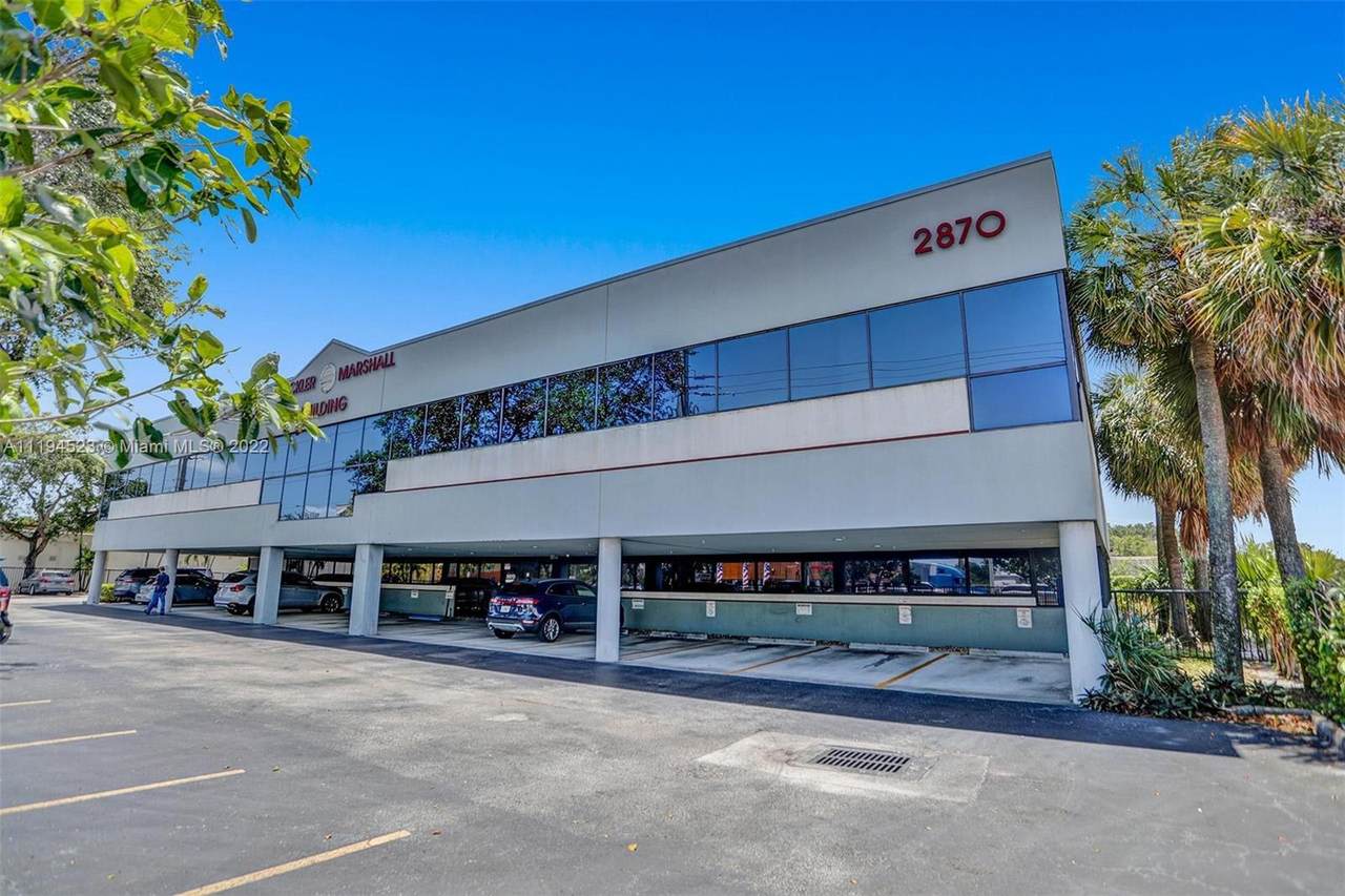 2870 Stirling Rd - Photo 1
