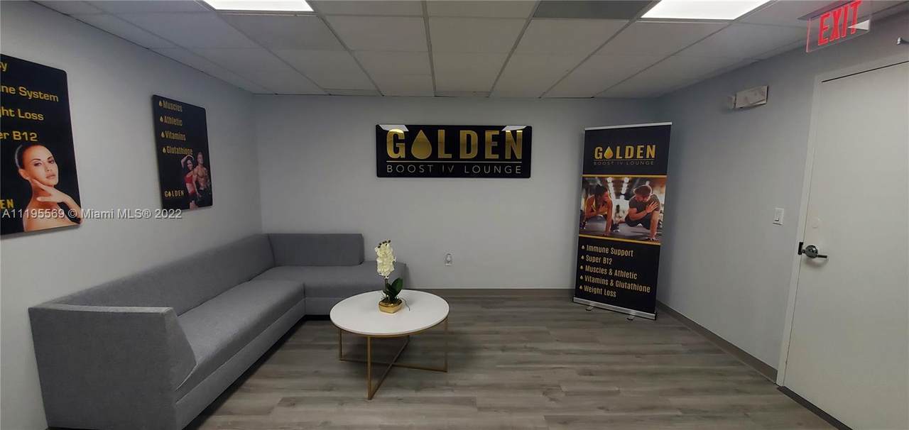 760 107 Ave - Photo 1
