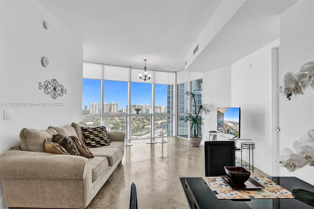 18101 Collins Ave - Photo 1