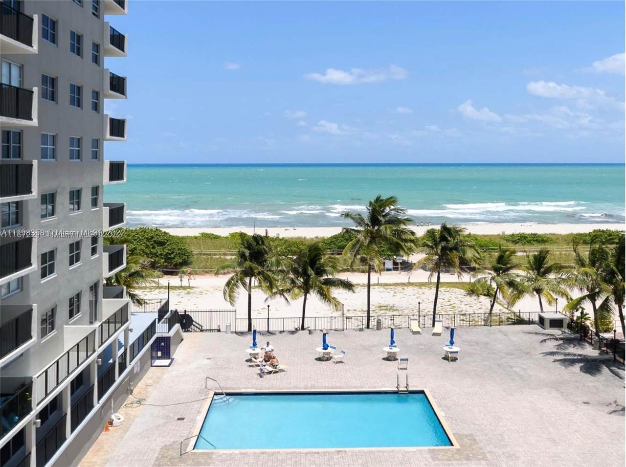 9273 Collins Ave - Photo 1