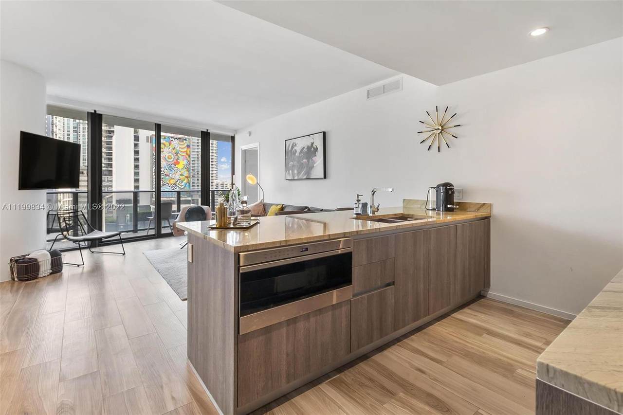 801 Miami Ave - Photo 1