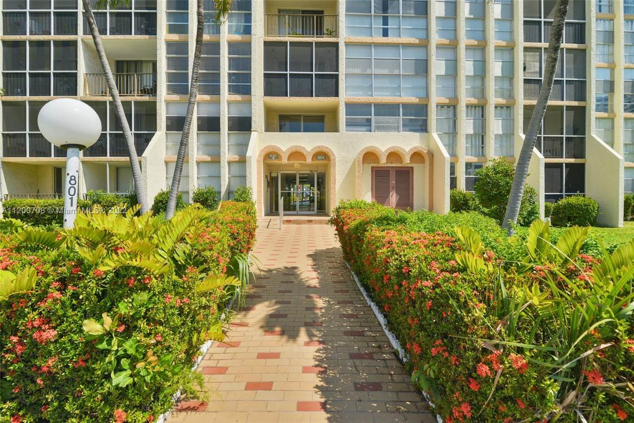 801 Three Islands Blvd - Photo 1