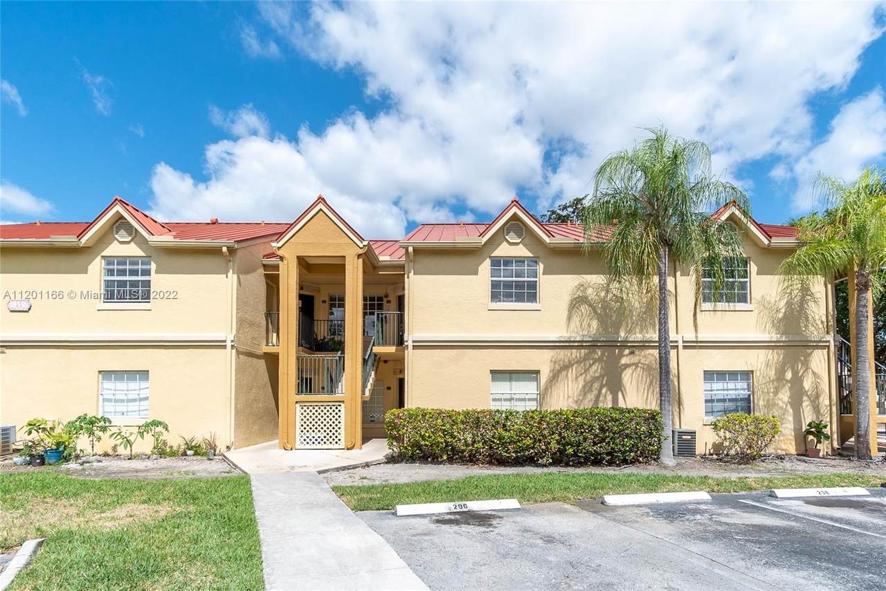 18336 68th Ave - Photo 1
