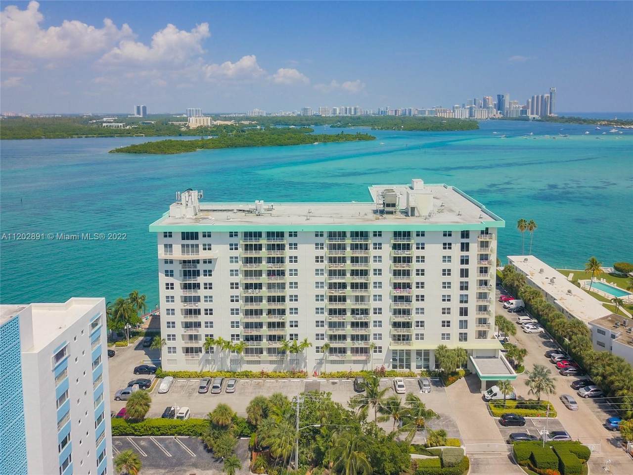 10350 Bay Harbor Dr - Photo 1