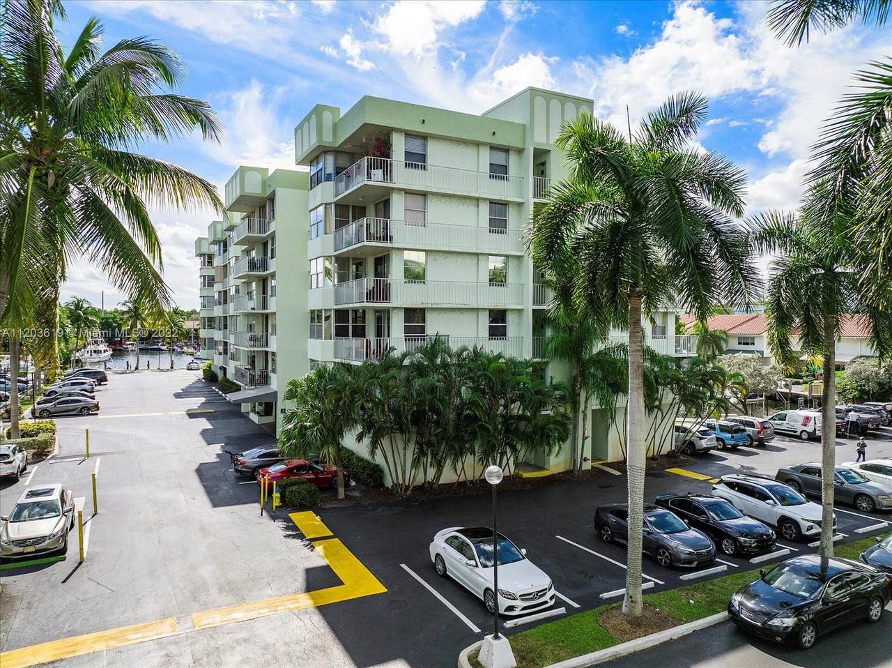 16570 26th Ave - Photo 1