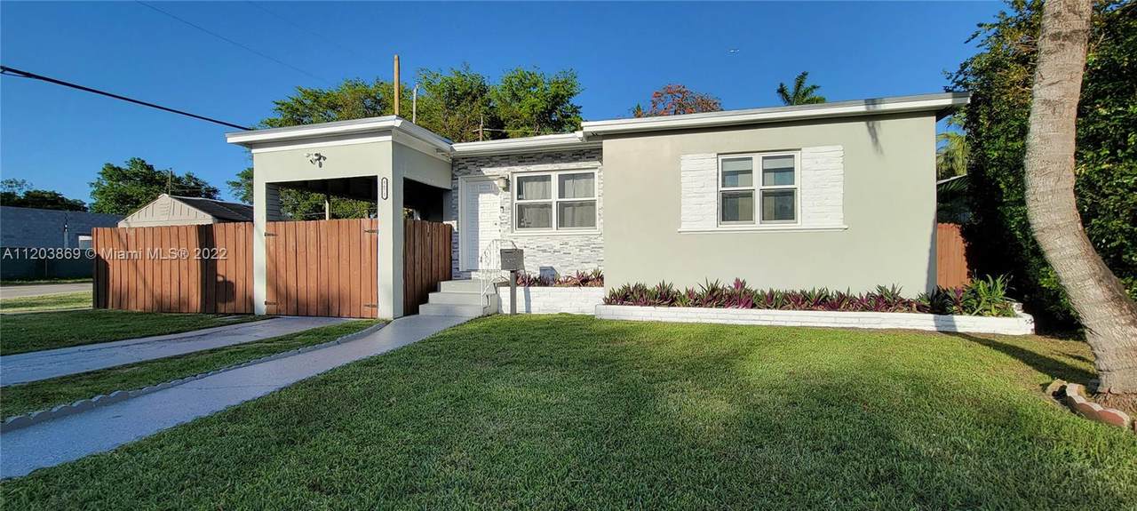 8671 Miami Ave - Photo 1