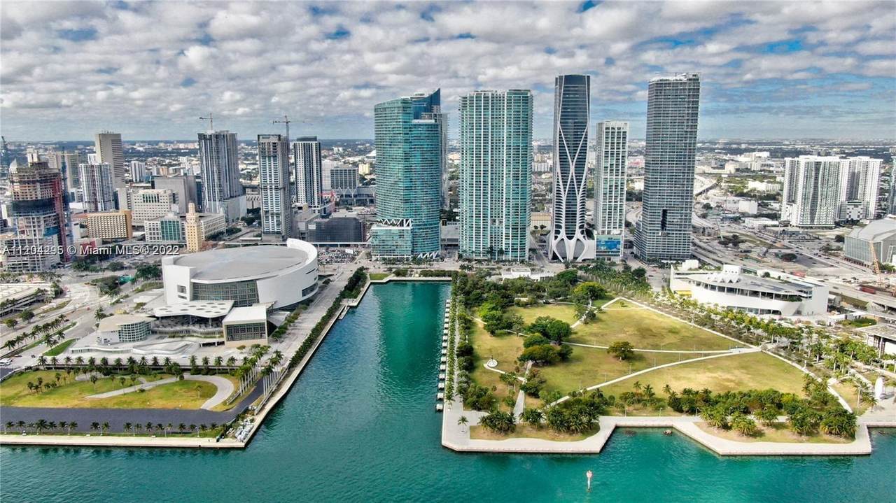 900 Biscayne Blvd - Photo 1