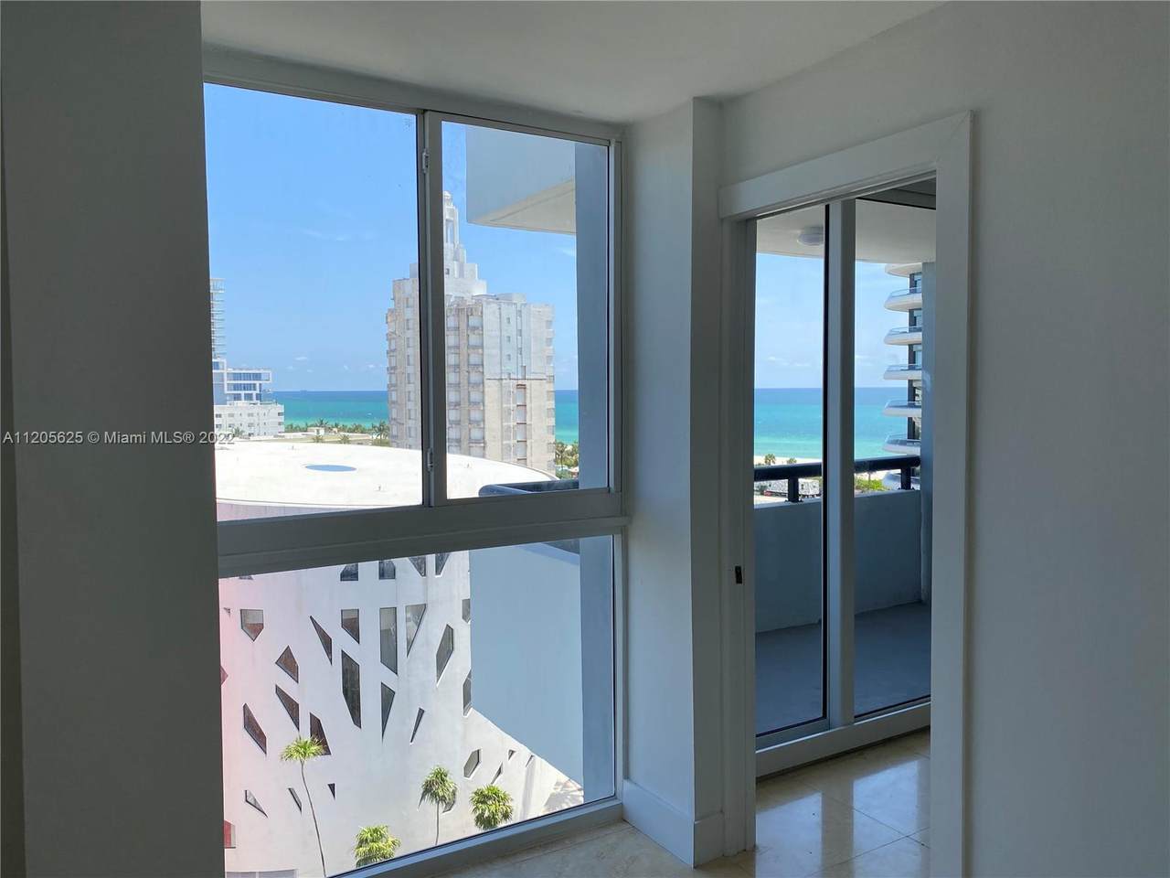3200 Collins Ave - Photo 1